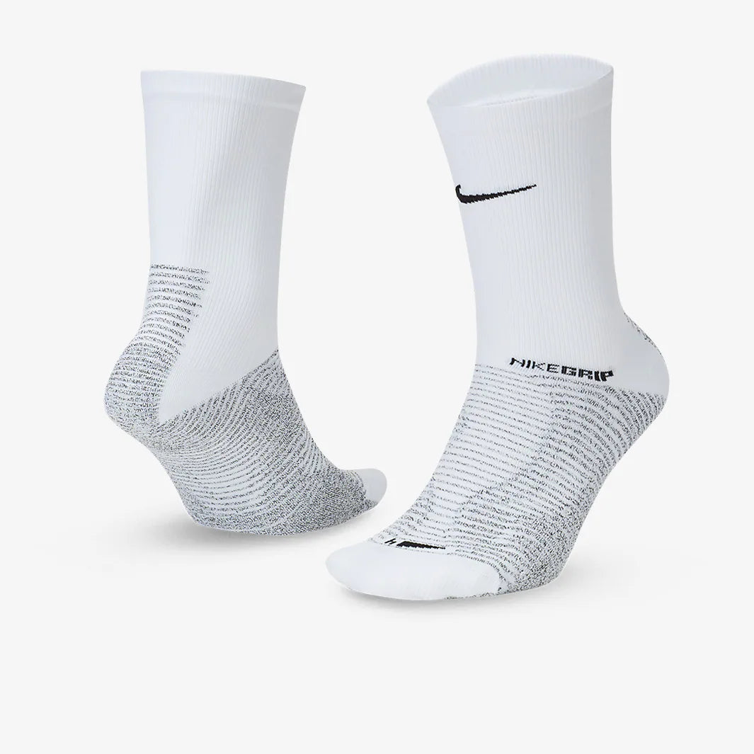 Nike grip socks white hotsell