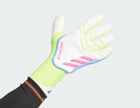 Predator Pro Goalkeeper Gloves